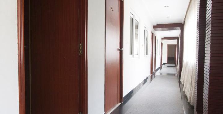 Oyo Townhouse 026 T Nagar Hotel Chennai Exterior photo