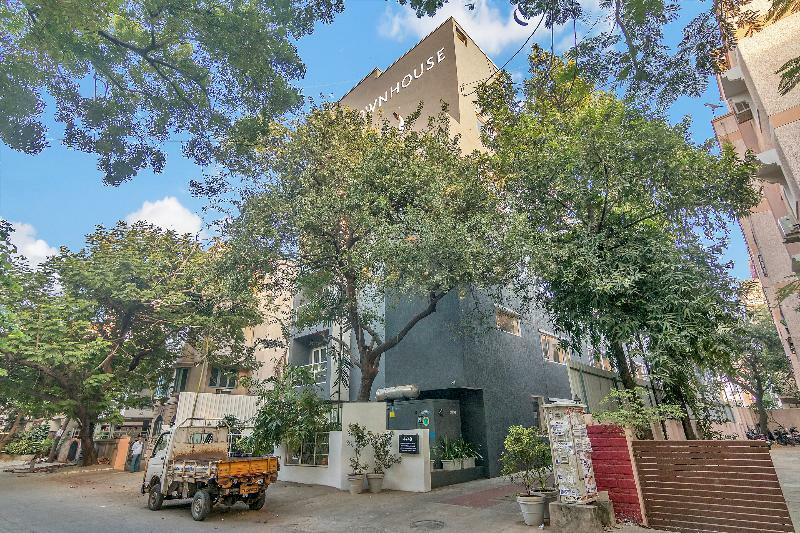 Oyo Townhouse 026 T Nagar Hotel Chennai Exterior photo